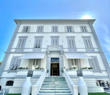 Marina di Massa Hôtel | Hotel Tirreno