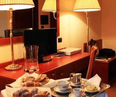Porto Salvo Hôtel | Hotel Tito Serrano'