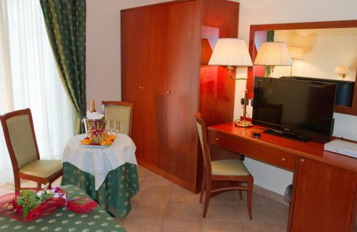 Porto Salvo Hôtel | Hotel Tito Serrano'