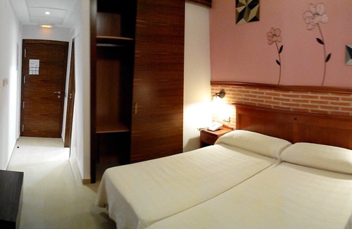 Santa Cruz De Mudela Hôtel | Hotel Toral