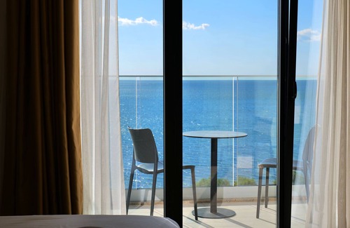 Skataj Hôtel | Hotel Triumf Shengjin