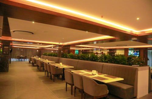 Medchal Hôtel | Hotel Tulips Grand