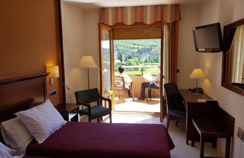 Labuerda Hôtel | Hotel Turmo