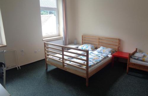 Ostrozska Nova Ves Hôtel | Hotel U Lázní - ubytování pro nenáročné