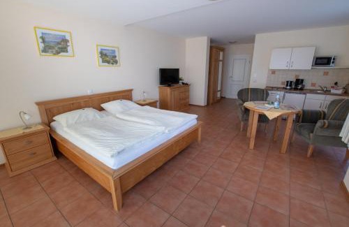 Neuharlingersiel Appartement | Hotel und Ferienwohnung Rodenbäck
