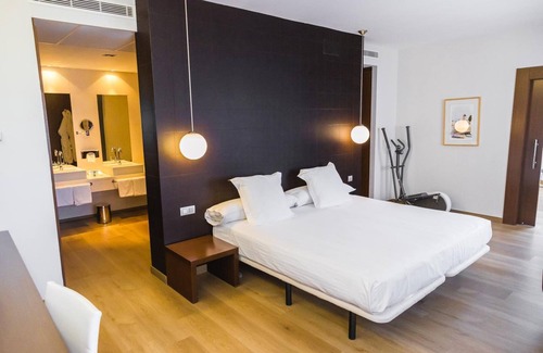 Valdepenas Hôtel | Hotel Veracruz Plaza & Spa