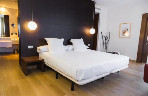 Valdepenas Hôtel | Hotel Veracruz Plaza & Spa