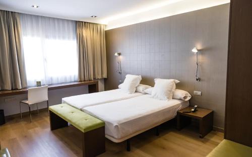 Valdepenas Hôtel | Hotel Veracruz Plaza & Spa