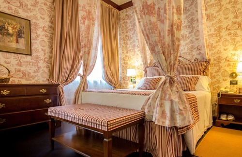 Historic Centre Hôtel | Hotel Victoria & Iside Spa