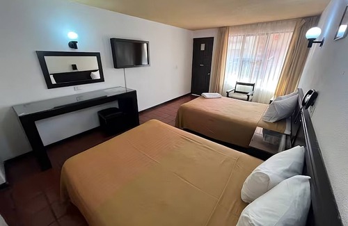 Morelia Hôtel | Hotel Villa Capri, 2 camas dobles 4 Huéspedes