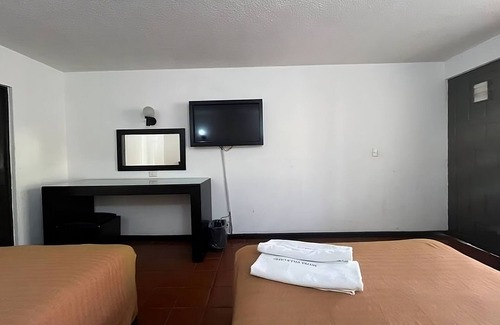 Morelia Appartement | Hotel Villa Capri, 2 double beds 4 Guests
