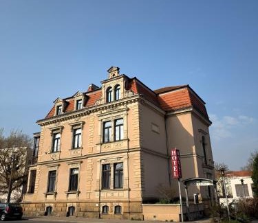 Suedvorstadt Hôtel | Hotel Villa Noel am Hauptbahnhof