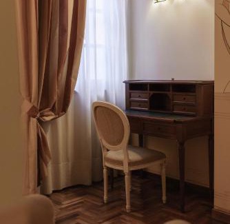 Castello d'Aviano Hôtel | Hotel Villa Policreti