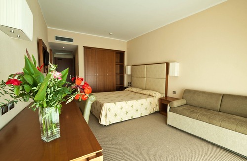 Brancaleone Marina Hôtel | Hotel Villaggio Club ALTALIA