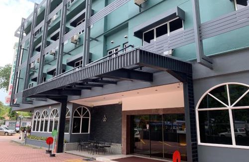 Taman Selamat Hôtel | Hotel Waterfall