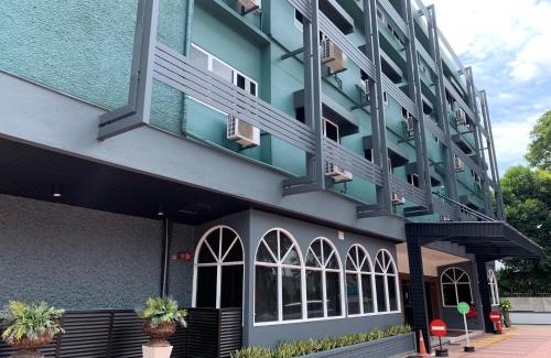 Taman Selamat Hôtel | Hotel Waterfall