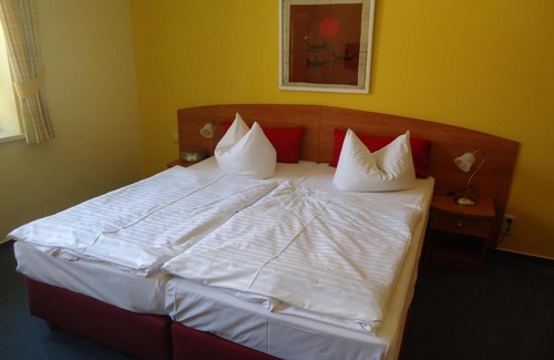 Ribnitz-Damgarten Maison | Hotel Wilhelmshof