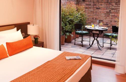 Chico Reservado Hôtel | Hotel Windsor House Inn By GEH Suites