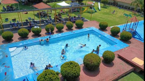 Tangancicuaro de Arista Hôtel | Hotel y Cabañas Manolo