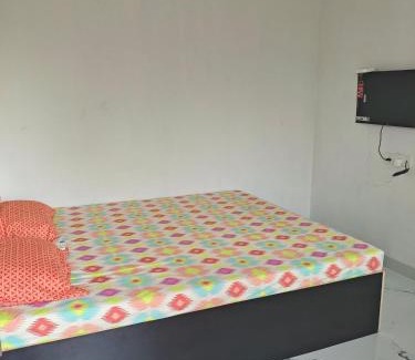 Shirpur Hôtel | Hotel Yatri Lodge