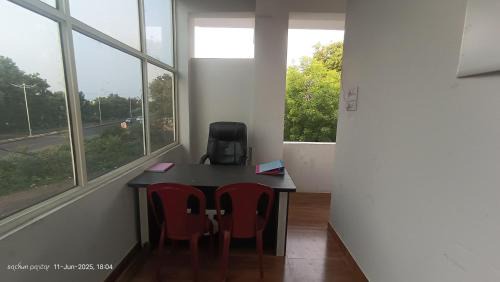 Shirpur Hôtel | Hotel Yatri Lodge