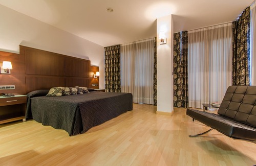 Peligros Hôtel | Hotel YIT Conquista de Granada