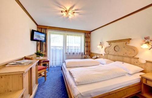 Juns Hôtel | Hotel zum grünen Tor