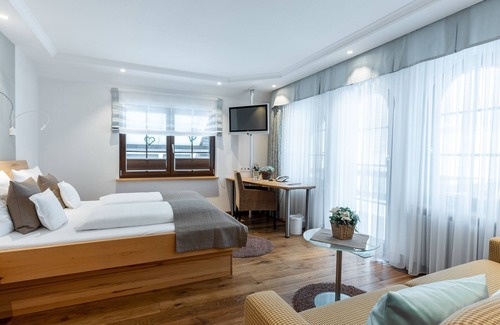 Schoenwald Hôtel | Hotel zum Ochsen Schönwald