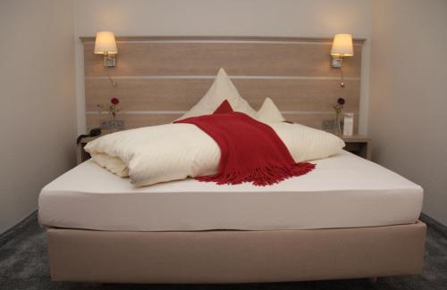 Steinheim Hôtel | Hotel zur Linde