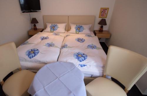 Burg Hôtel | Hotel zur Post - Burg an der Mosel