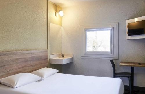 Le Coudray Hôtel | hotelF1 Chartres