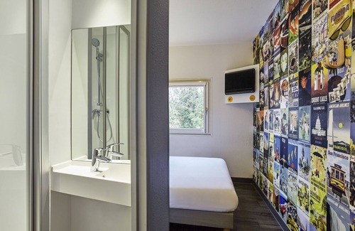 Route de Sainte-Luce Hôtel | hotelF1 Nantes EST La Beaujoire