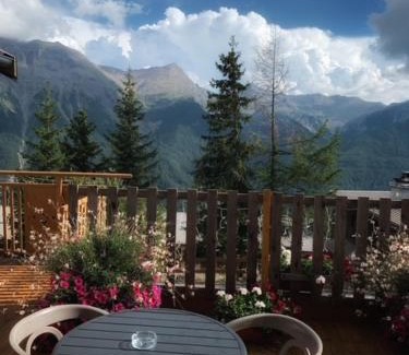 Orcieres-Merlette Hôtel | Hotels Les Catrems & Le Montagnou