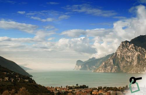 Torbole sul Garda Hôtel | HOTIDAY Room Collection - Torbole