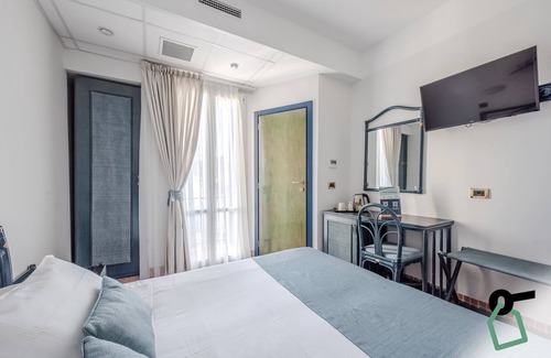 Le Grazie Hôtel | Hotiday Room Collection - Le Grazie