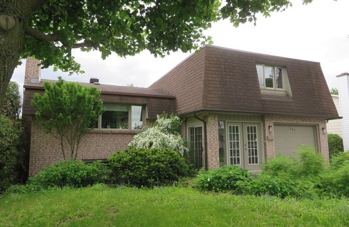Saint-Bruno-de-Montarville Maison | maison en banlieu de Montréal, terrasse|patio, près du Parc St-Bruno