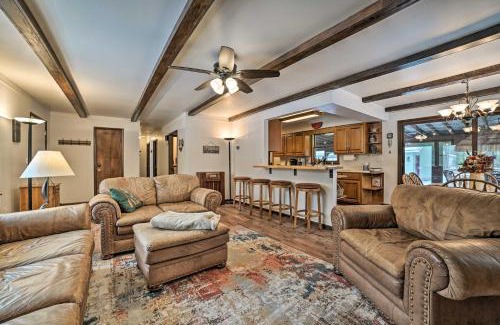 Houghton Lake Maison | Houghton Lake Cottage Escape with Patio!