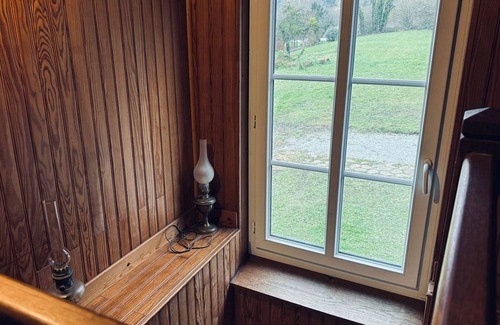 Coucy-le-Chateau-Auffrique Maison | House with castle view