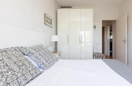 El Baix Guinardo Appartement | Housalia Guell Gaudi
