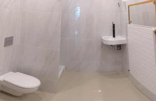 Champeval Maison | House 1 room, 20 min from Paris by metro, free parking