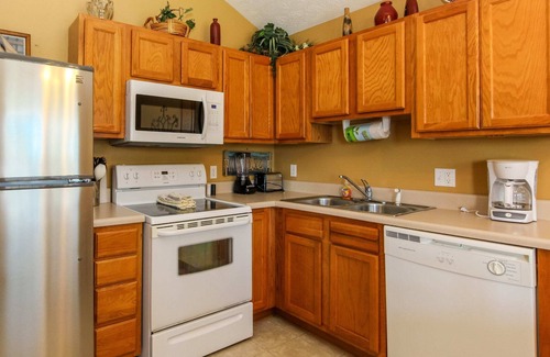 Leesburg Maison | House # 11 - As Good As It Gets (not pet friendly) Pool View