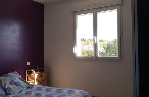 Hautecour Maison | Maison 190m² 8 personnes. Terrasse, vue lac, garage, terrain de 2500m²
