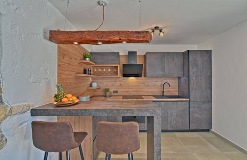 Marusici Maison | House 2140/49224 (Istria - Momjan), 16000m from the beach