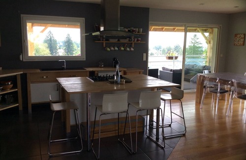 Hautecour Cabine | Maison 220m2 8/10pers. Avec grand terrain privatif et terrasse avec vue sur lac.