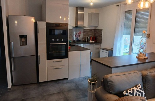 Plessis-le-Roi Maison | House, 3 bedrooms, garden, swimming pool