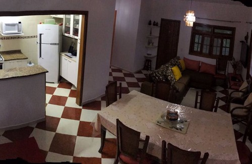 Maresias Maison | BEACH FRONT HOUSE - Peut accueillir jusqu'à 10 personnes (proche de toutes les entreprises locales)