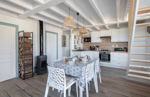 La Plaine-sur-Mer Chalet De Ski | Maison à 50m de la mer- 4 adultes/2enfants