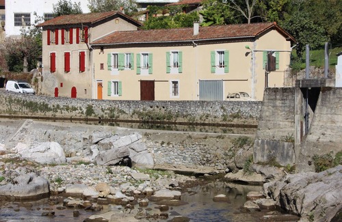Saint-Lizier Maison | Maison 6 personnes, grands volumes et grand jardin clos