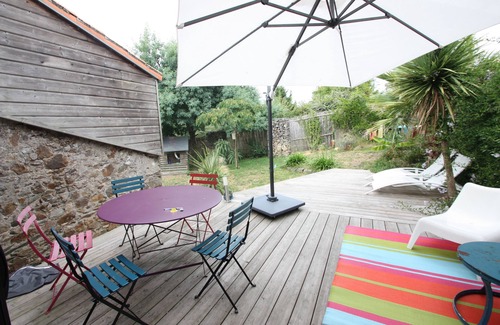 La Montagne Maison | Maison 6 pers piscine, proche Nantes, Loire, plages 30 min