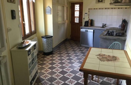 Cendras Maison | MAISON 6 personnes + 2 enfants Au pieds des Cévennes Jardin de 2500 m² clôturé